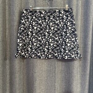Women’s Golf Skirt  Lot